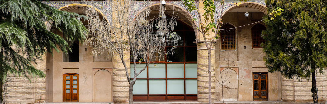 Chehel Sotun Palace, Qazvin Tourist Attractions Chehel Sotun Palace, Qazvin Tourist Attractions