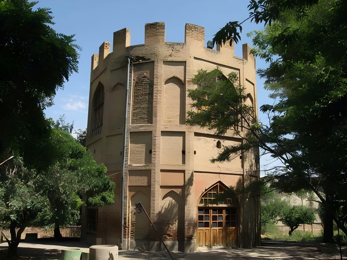 Attractions of Tabriz | Khal'at Pooshan Tower Attractions of Tabriz | Khal'at Pooshan Tower