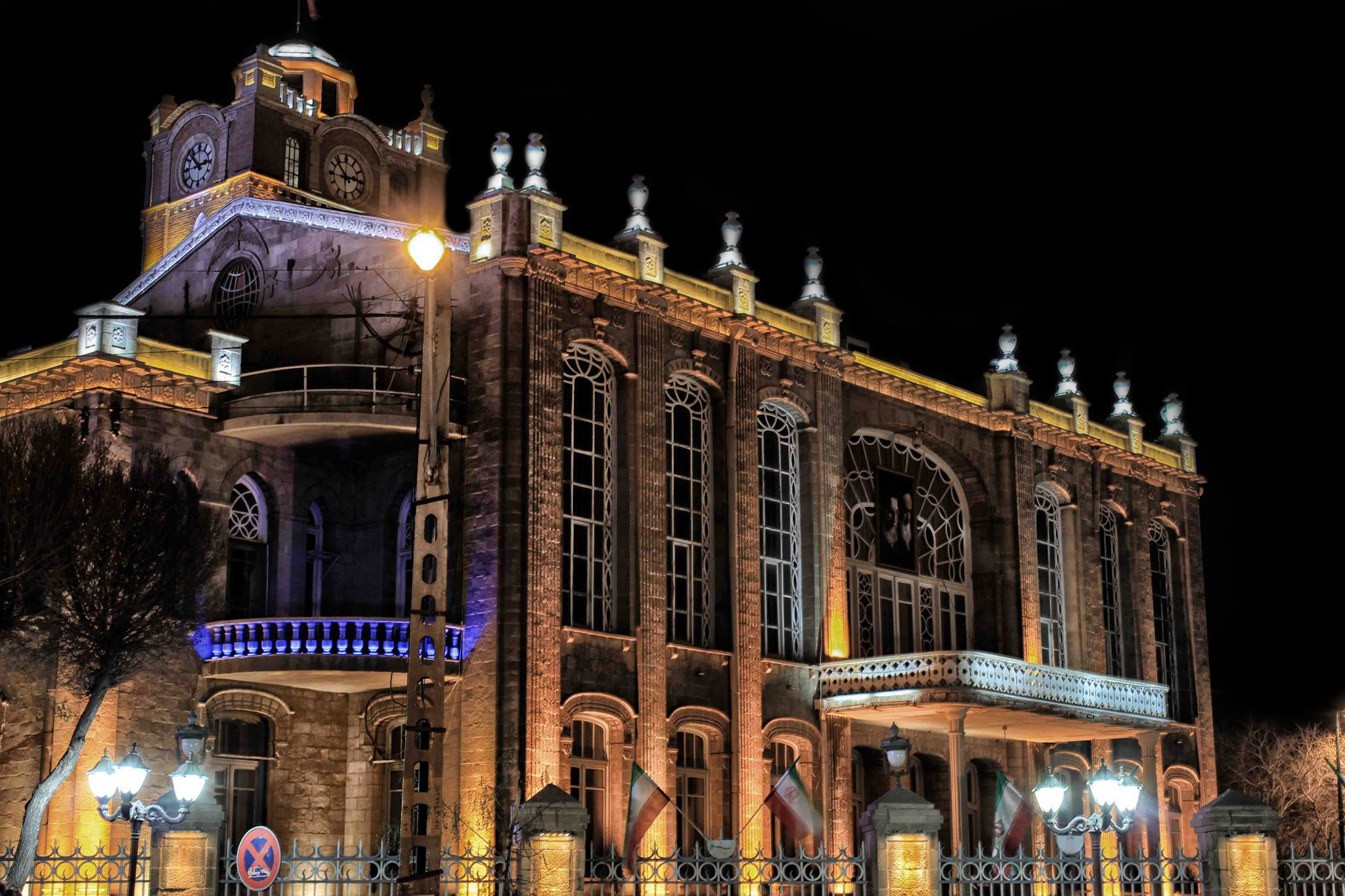 Sa'at Tower, Tabriz Tourist Attractions Sa'at Tower, Tabriz Tourist Attractions