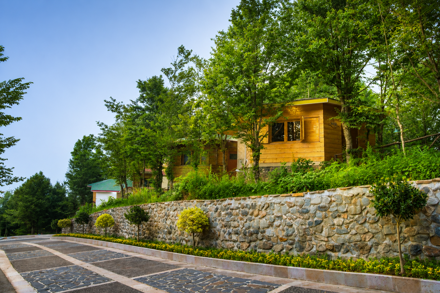Ramsar Bam Sabz Hotel booking