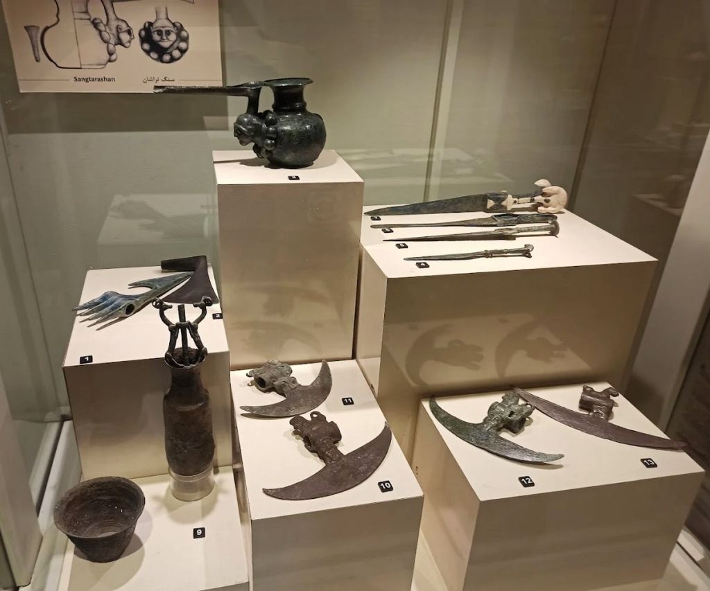 Falak-ol-Aflak Castle