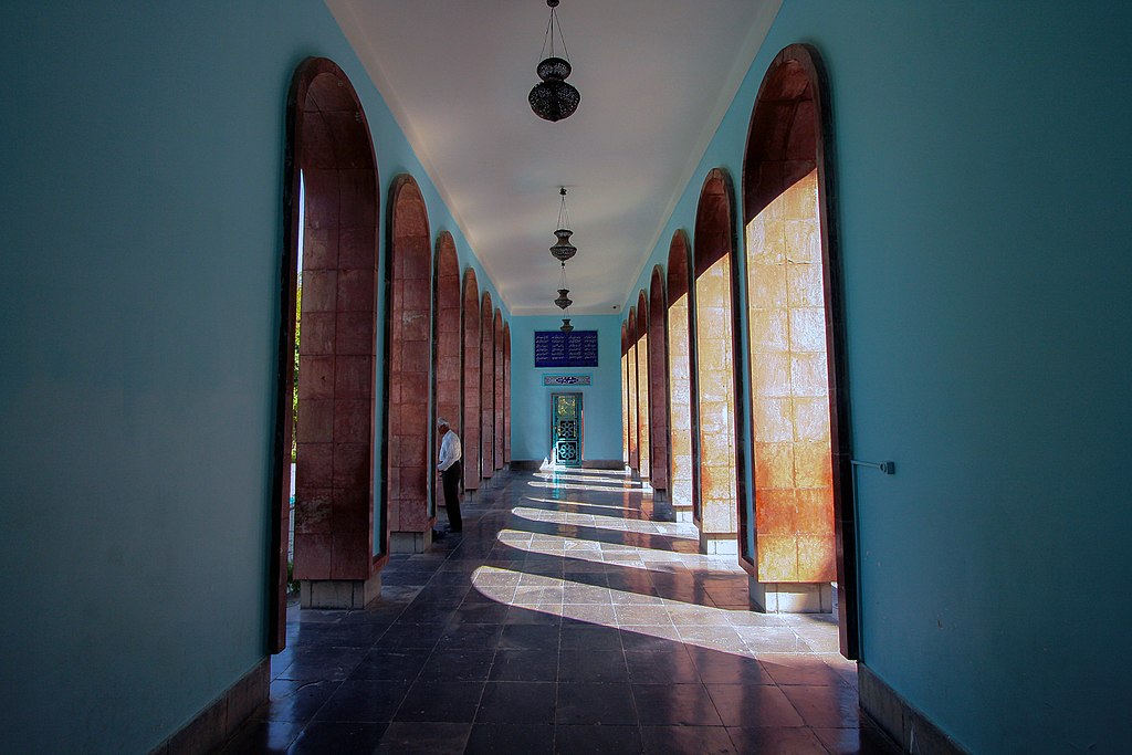 Tomb of Saadi Hallway