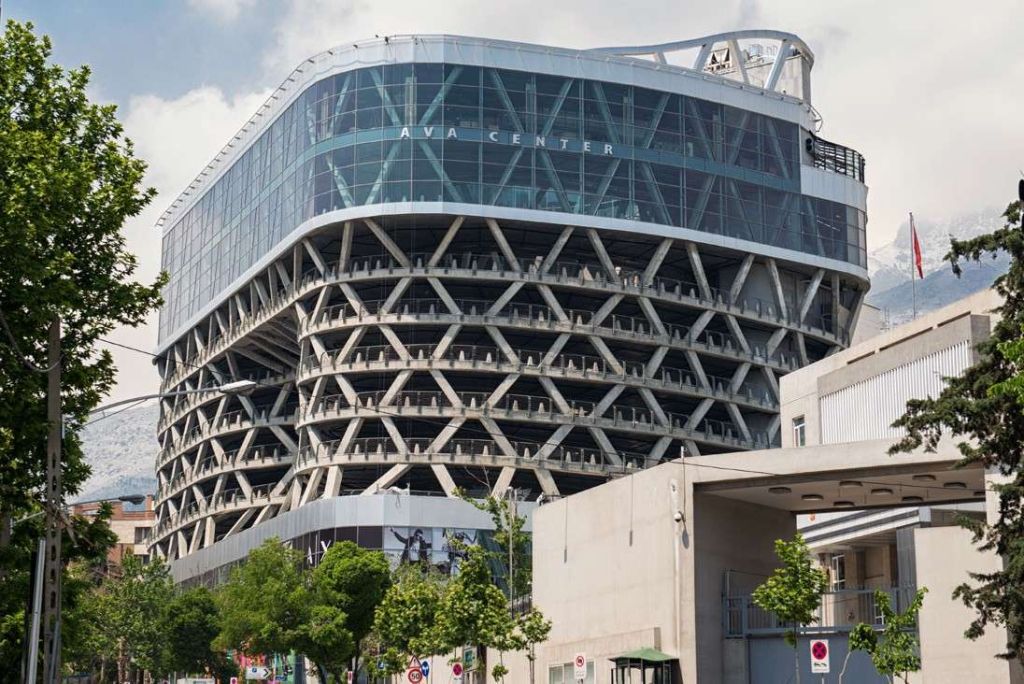Shopping Malls in Tehran: Ava Center Shopping Mall