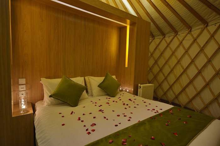 Hotels at Ski Resorts in Iran