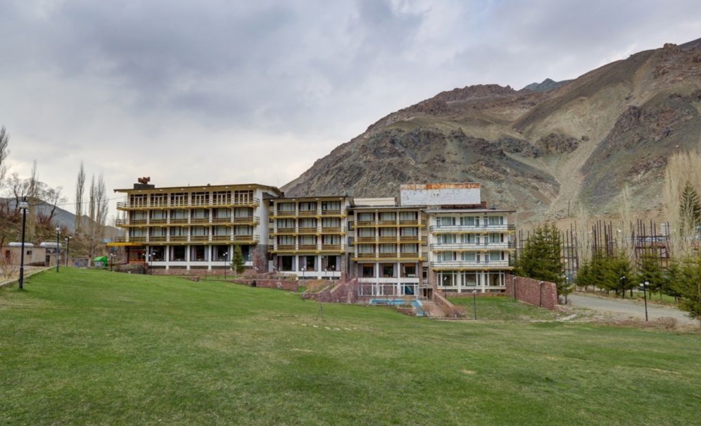 Hotels at Ski Resorts in Iran