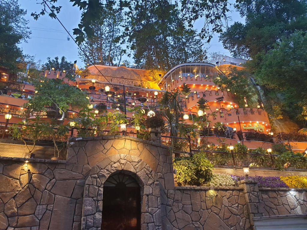 Best Restaurants in Tehran: Darband District