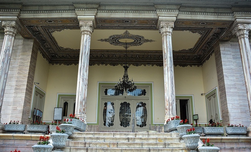 Ramsar Marmar Palace Entrance