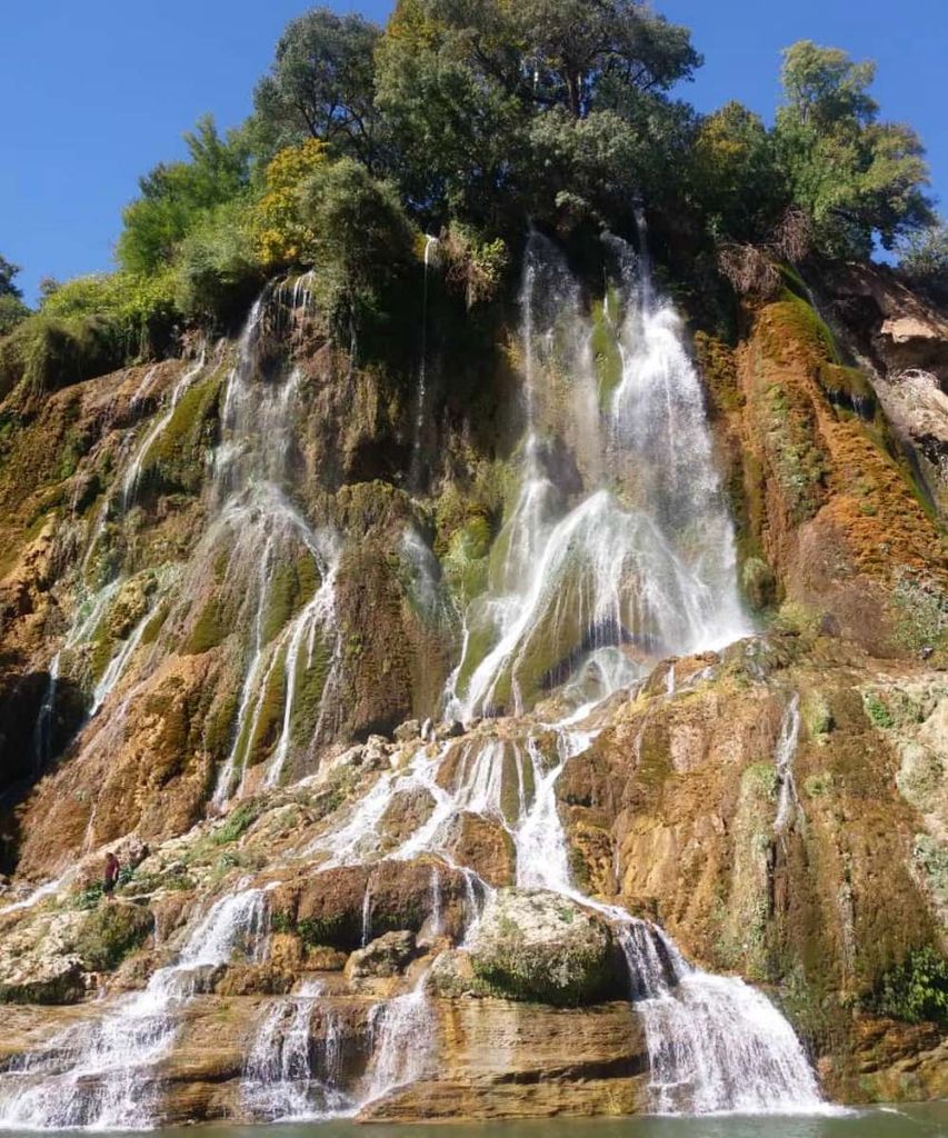 Bisheh Waterfall