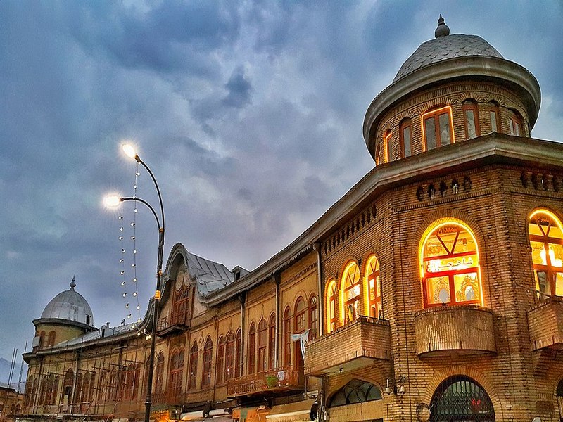 Hamadan Imam Khomeini Square Side View Hamadan Imam Khomeini Square Side View