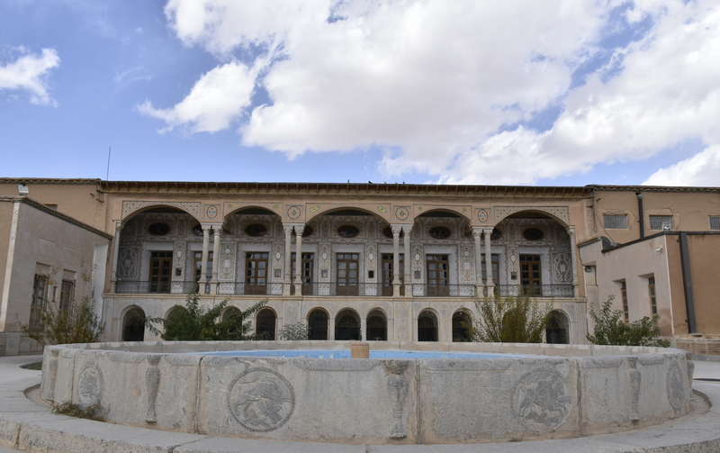 Chaleshtor Castle Iwan