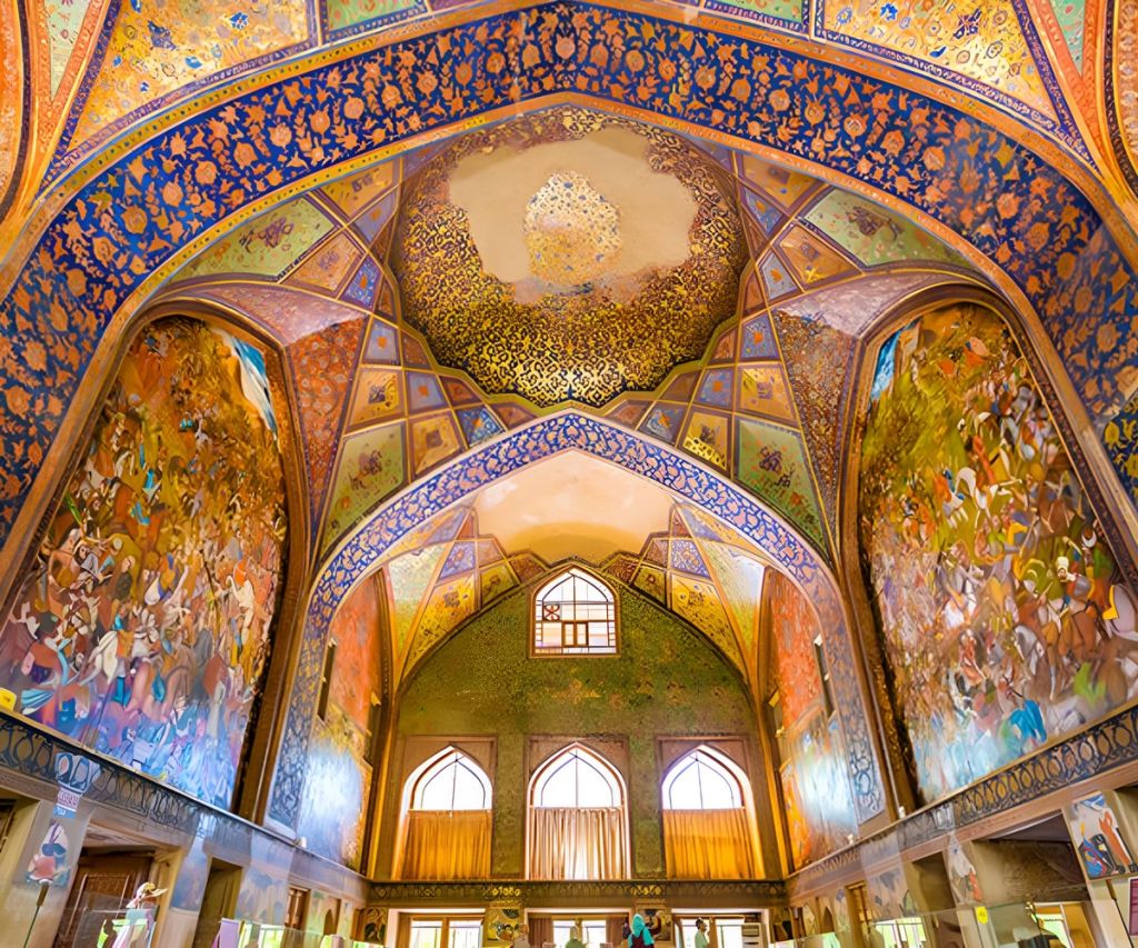 Chehel Sotoun Palace