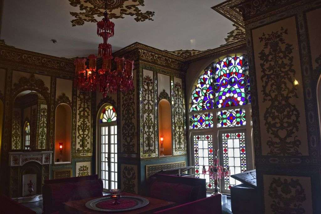 Tehran Travel Guide: Niavaran Palace Complex