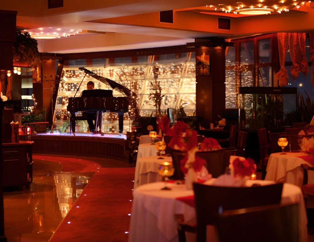 Best Restaurants in Tehran: Narenjestan Restaurant