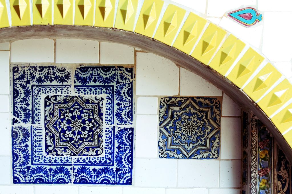 Moghaddam House Moghaddam House
