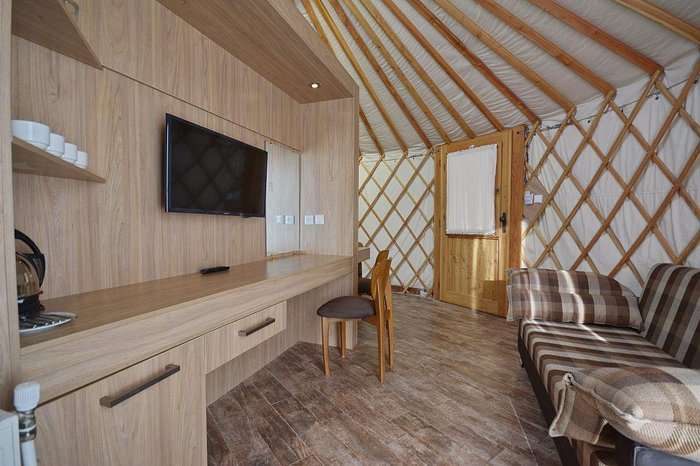 Hotels at Ski Resorts in Iran