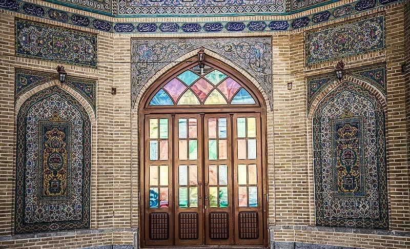 Emad o dolah Mosque Interior