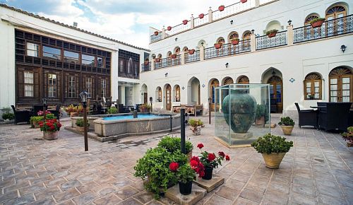 Isfahan Atigh Traditional booking Isfahan Atigh Traditional booking