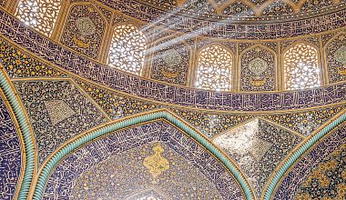 Private tour to Iran
