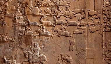 Guided tours of Iran